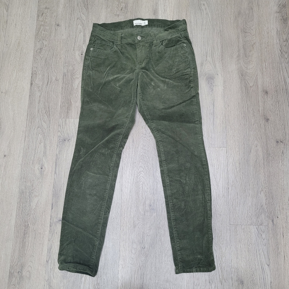 2/$20 Old Navy Green Corduroy Pants Size: 10